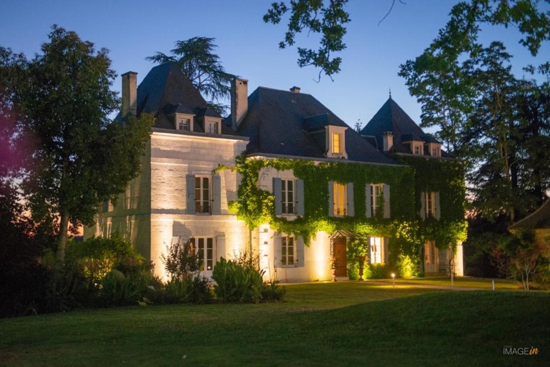 Отель Domaine De La Fauconnie Campsegret Экстерьер фото